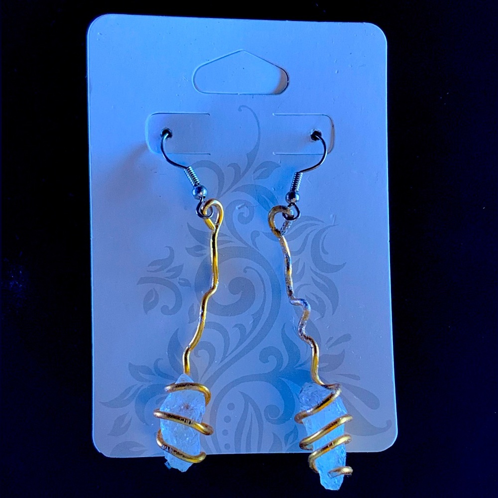 Gold wire crystal earrings